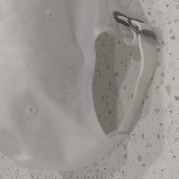 Trapper's Delight Dad Cap - Picture 5 of 7